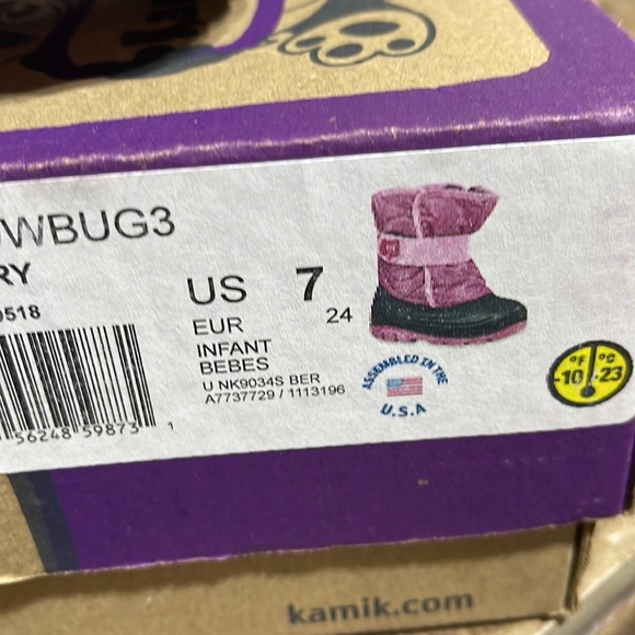 Kamik Snow Boots - Picture 3 of 3